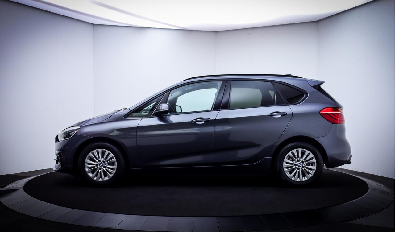 BMW 2-SERIE Active Tourer 218iA Executive Advantage FULL LED | CAMERA | STOELVERW | NAVI | CLIMA | CRUISE | PDC V+A | LMV