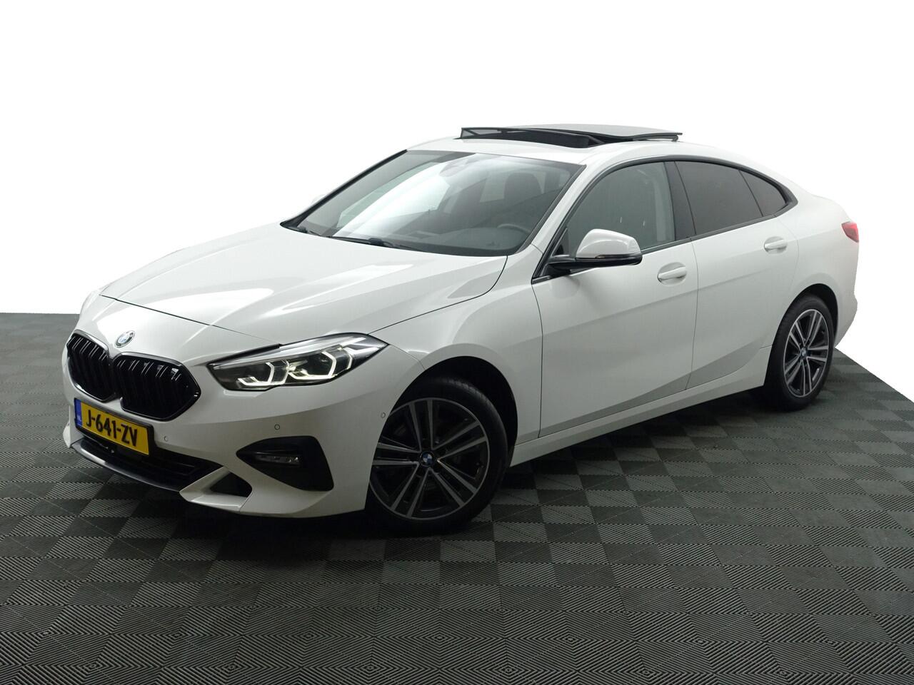 BMW 2-SERIE Gran Coupé 218i M Executive Edition Aut- Panoramadak, Stuur/Stoelverwarming, Sfeerverlichting, Carplay, Sport Interieur