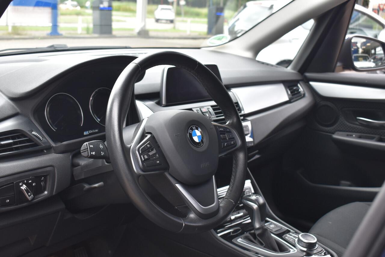 BMW 2-SERIE Active Tourer 225xe iPerformance Executive Navigatie | Stoelverwarming | Camera | 100% Onderhouden | 12 mnd BOVAG garantie Whatsapp 06-53188999