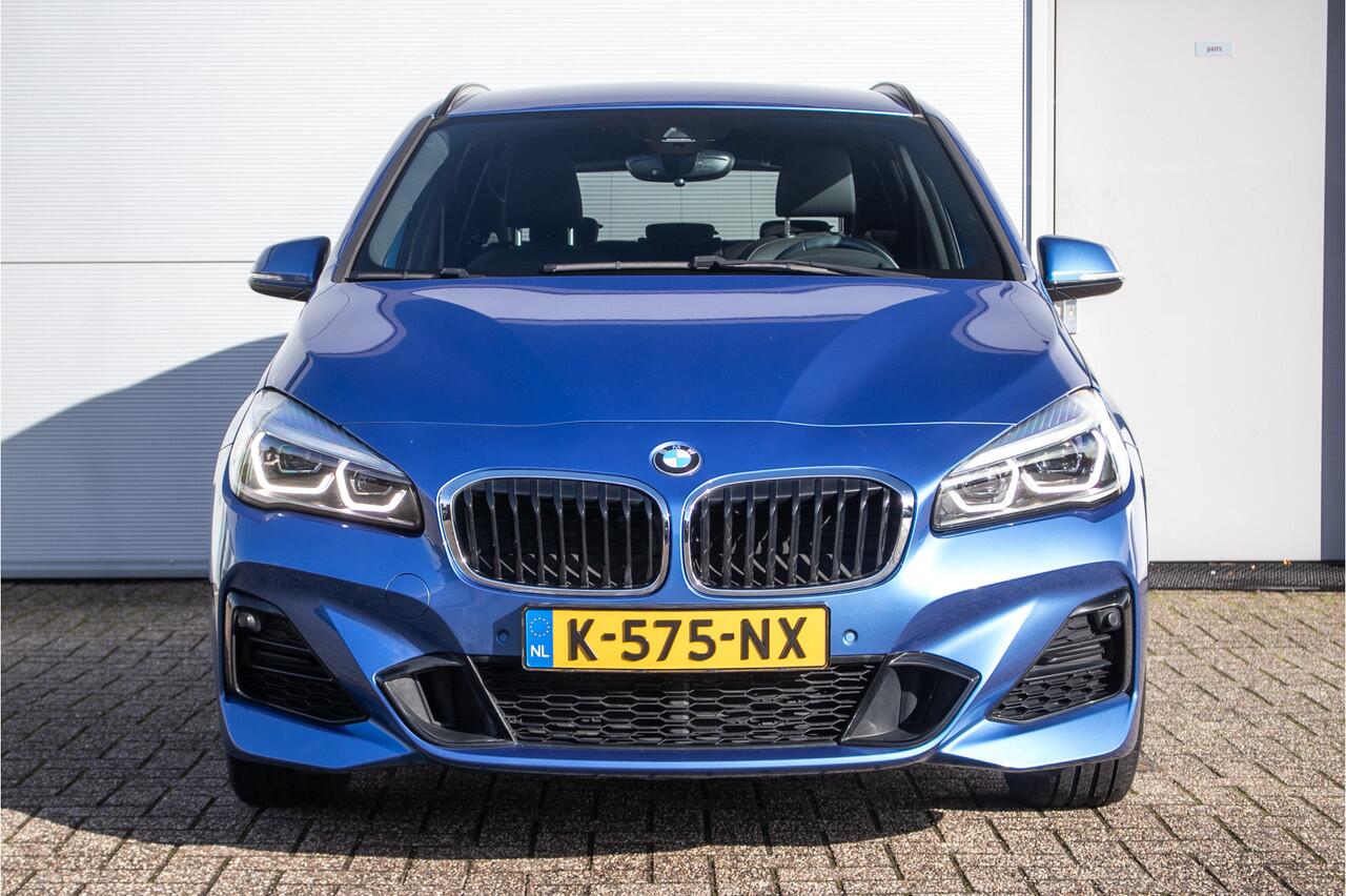BMW 2-SERIE Active Tourer 225xe iPerformance High Executive M sport | Led | Leder | Navigatie | Elec. achterklep | Cruise | PDC
