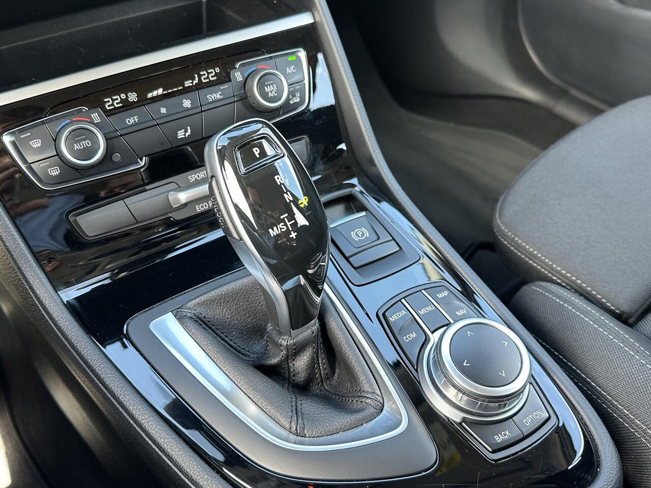 BMW 2-SERIE Active Tourer 218i Business Edition | Navi Prof. | HUD | LED | Cruise