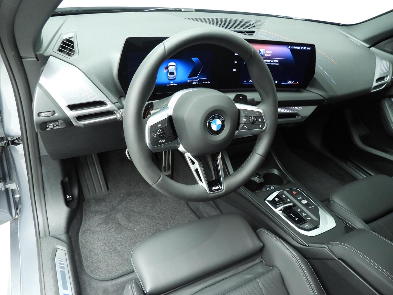 BMW 2-SERIE Gran Coupé 220 | M-Sportpakket | LED | Leder | Navigatie | Stoelverwarming | Keyles go | DAB | Alu 19 inch