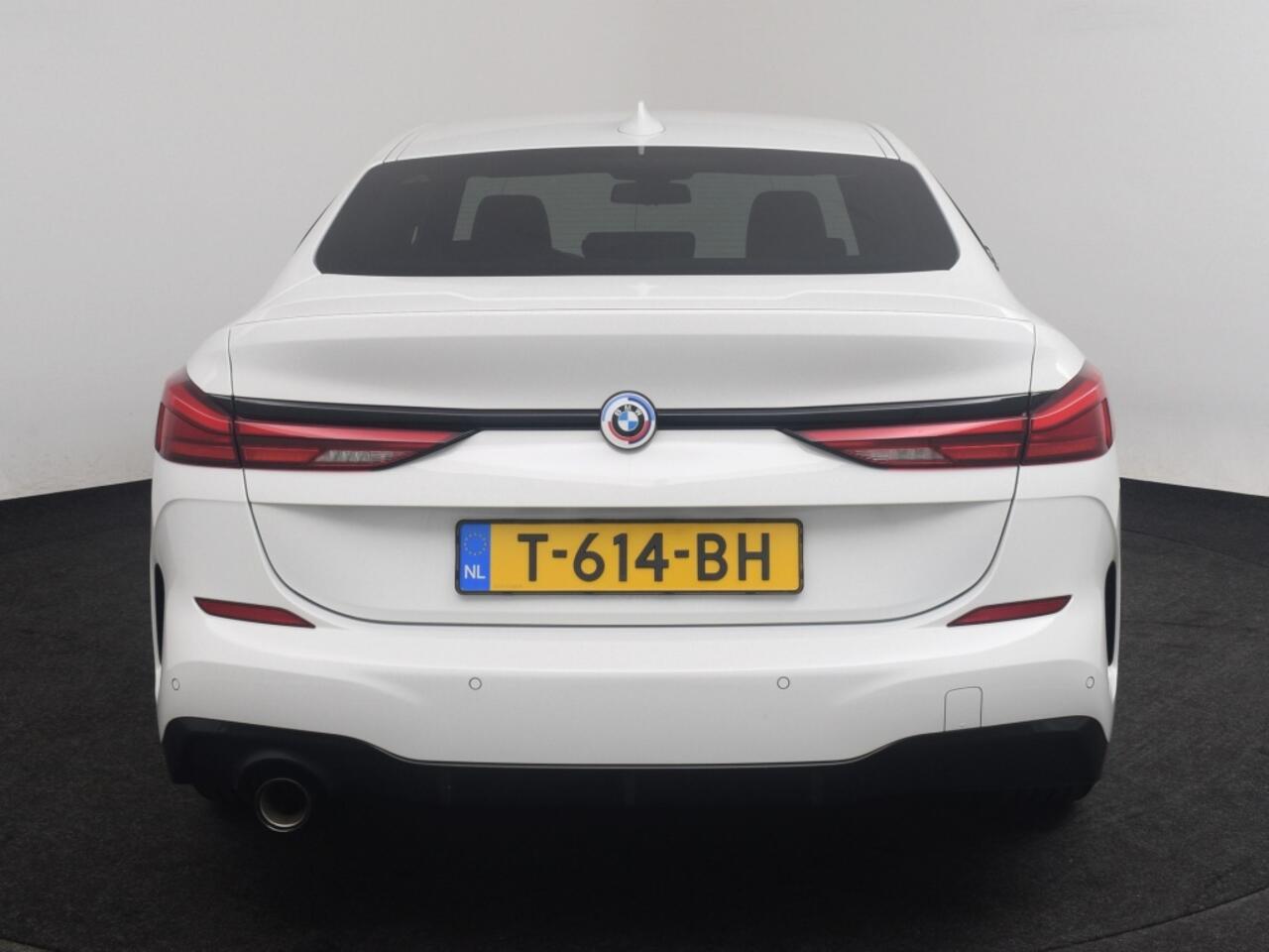 BMW 2-SERIE 218i Introduction Edition | M-Sport o Live Cockpit o CarPlay