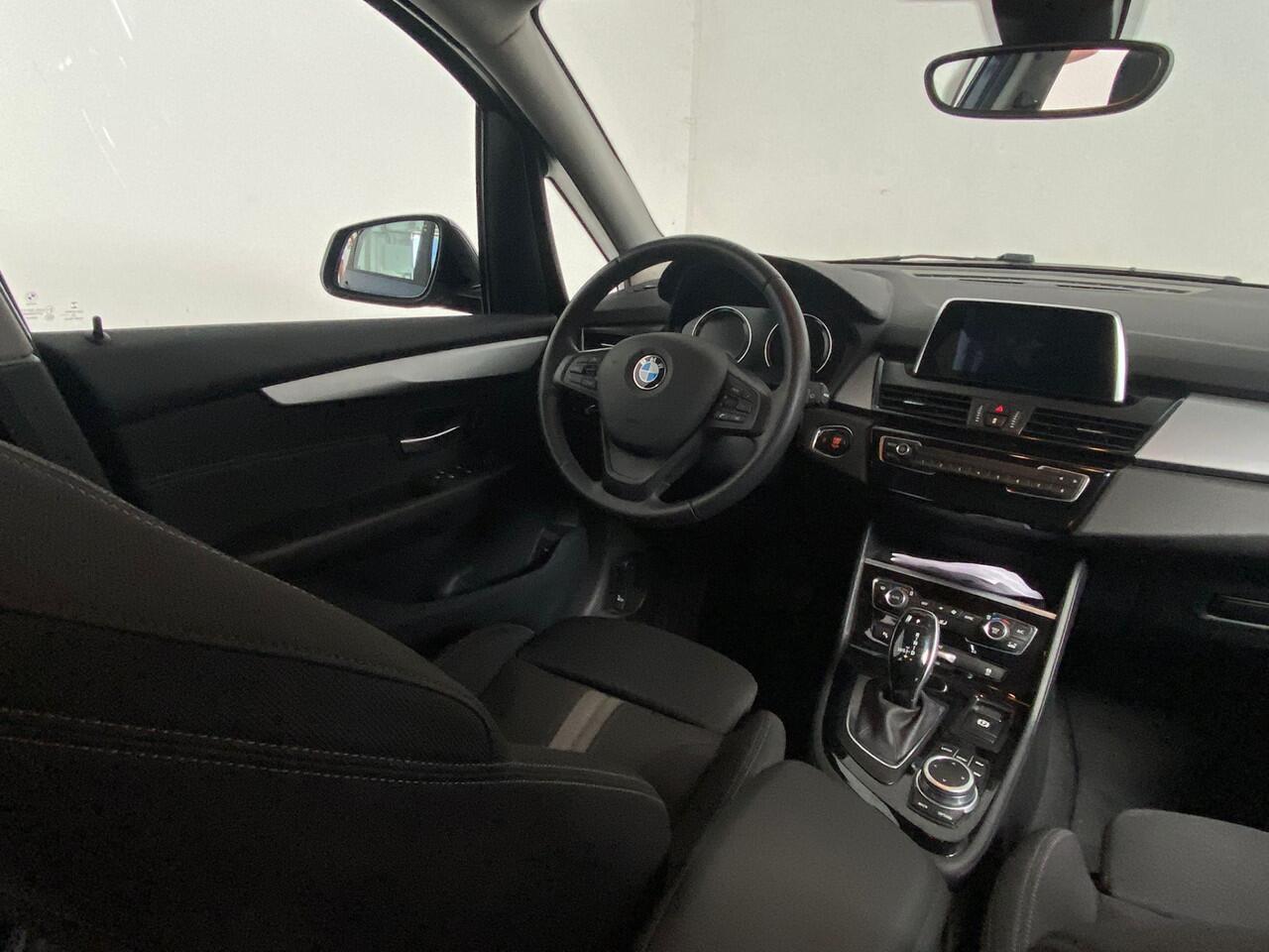 BMW 2-SERIE Active Tourer 218i High Executive Edition