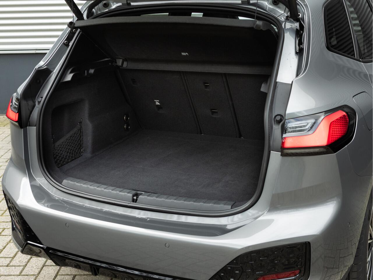 BMW 2-SERIE Active Tourer 225e xDrive M-Sport - Pano - Head-up - Harman Kardon