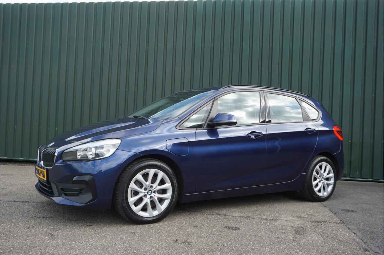 BMW 2-SERIE Active Tourer 225xe iPerformance PHEV - Plugin Hybrid + Navi/ Trekhaak/ Cruise/ Garantie!