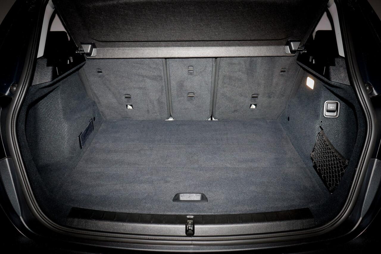 BMW 2-SERIE Active Tourer 218iA Executive Advantage FULL LED | CAMERA | STOELVERW | NAVI | CLIMA | CRUISE | PDC V+A | LMV