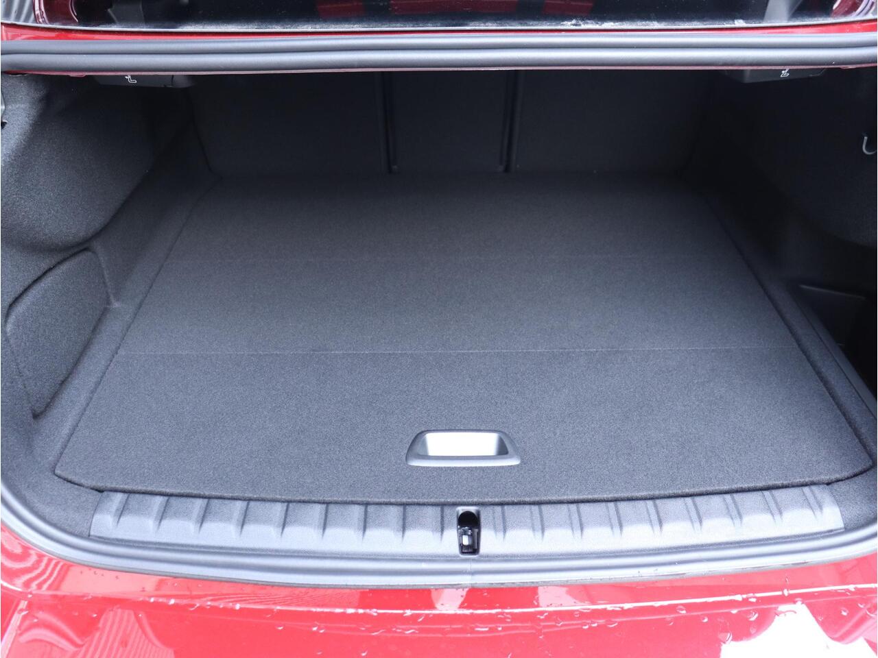 BMW 2-SERIE Gran Coupé 220 | M Sportpakket Pro | Panodak | Harman Kardon | Getint Glas | Premium Pack | Driving Assistant | Comfort Acces | 18'' LMV