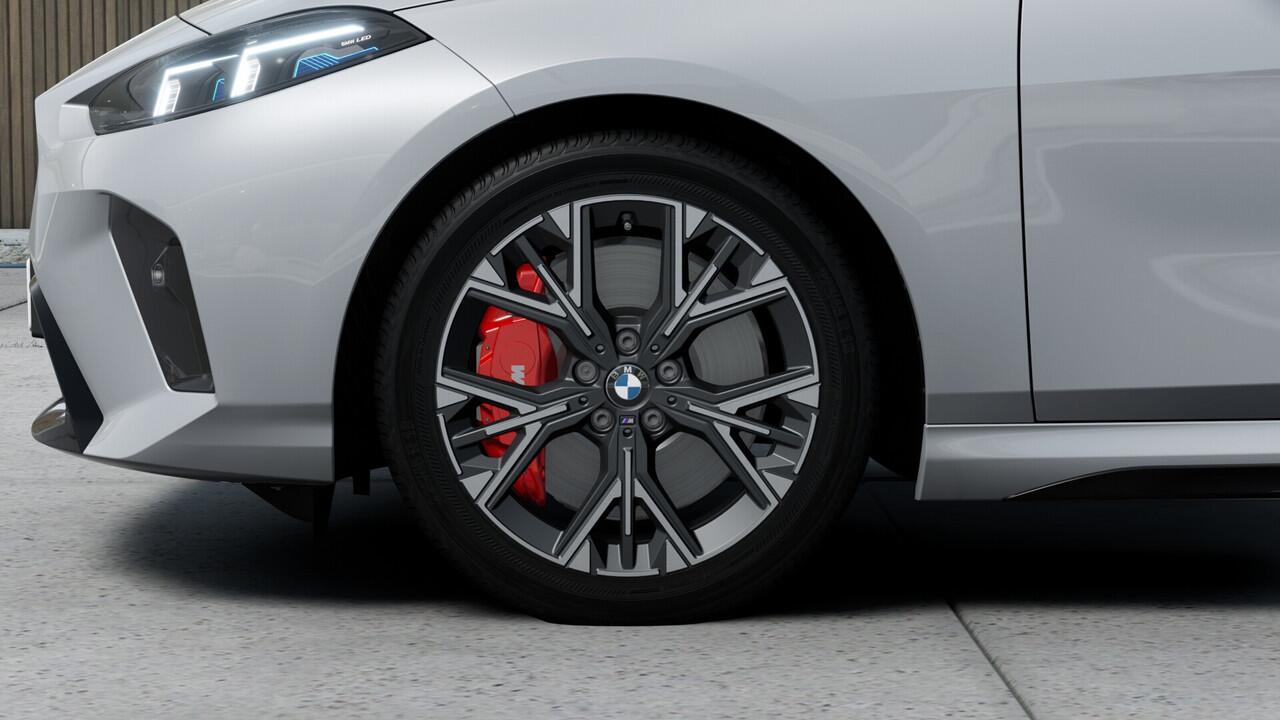 BMW 2-SERIE Gran Coupé 220 M Sport Automaat / Sportstoelen / Achteruitrijcamera / M Adaptief onderstel / Adaptieve LED / Parking Assistant / Stuurverwarming