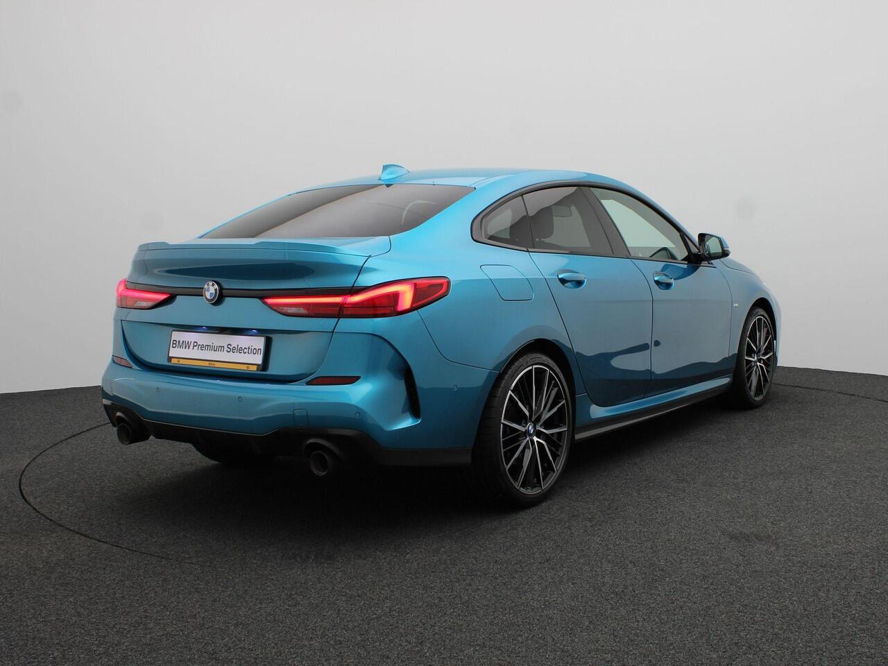 BMW 2-SERIE Gran Coupé 220i Executive | M Sport Plus Pack | Parking Pack | Achteruitrijcamera | Parking Assistant | DAB | 19''