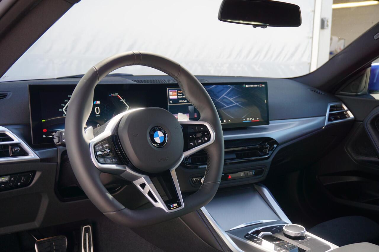 BMW 2-SERIE 218i Coupé | M Sportpakket Pro | Premium Pack