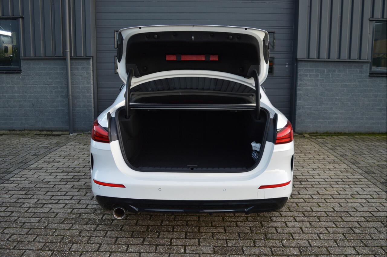 BMW 2-SERIE Gran Coupé 218i High Executive Edition