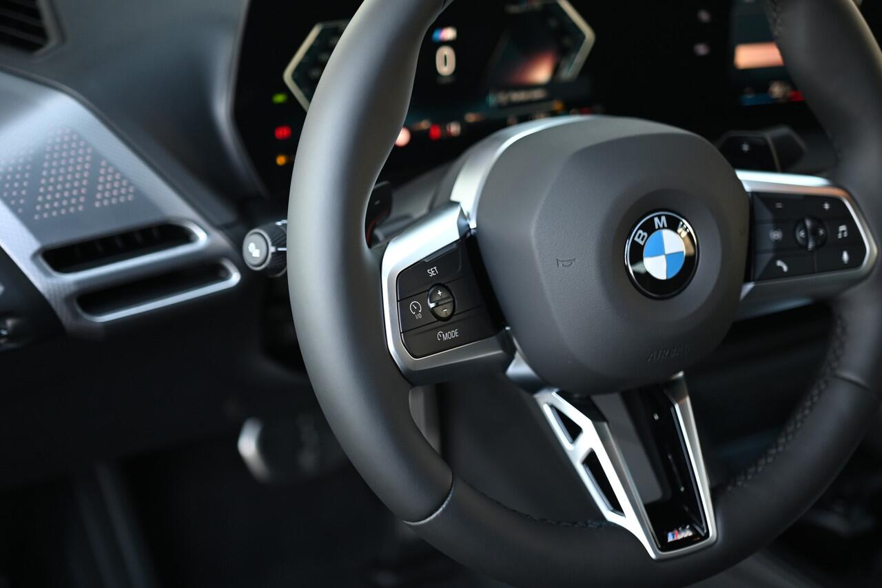 BMW 2-SERIE Gran Coupé 220 M Sport Automaat / Sportstoelen / Adaptieve LED / Comfort Access / M Adaptief onderstel / Parking Assistant / Stoelverwarming