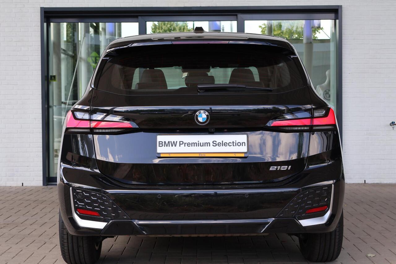 BMW 2-SERIE Active Tourer 218i | M Sportpakket | Premium Pack | Voorstoelen Verwarmd