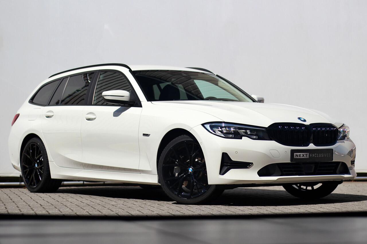 BMW 3-SERIE Touring 330e | ACC | Keyless | Camera