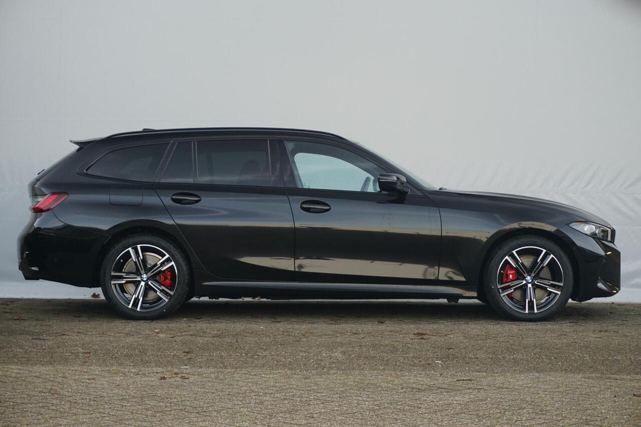 BMW 3-SERIE Touring 330e M Sport Pro | Trekhaak / Harman Kardon / Elektrische Stoelen met geheugen / Comfort Access