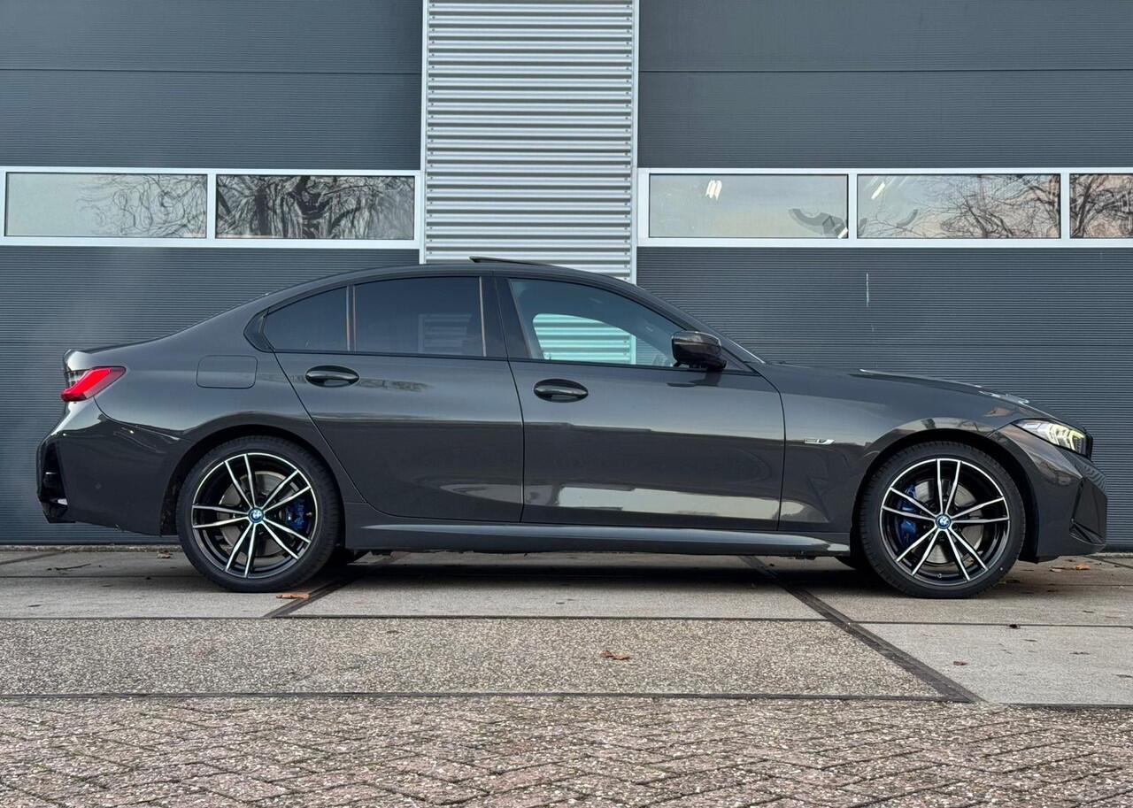 BMW 3-SERIE 330e High Executive |schuif dak | Harman-Kardon |Dravitgrau |