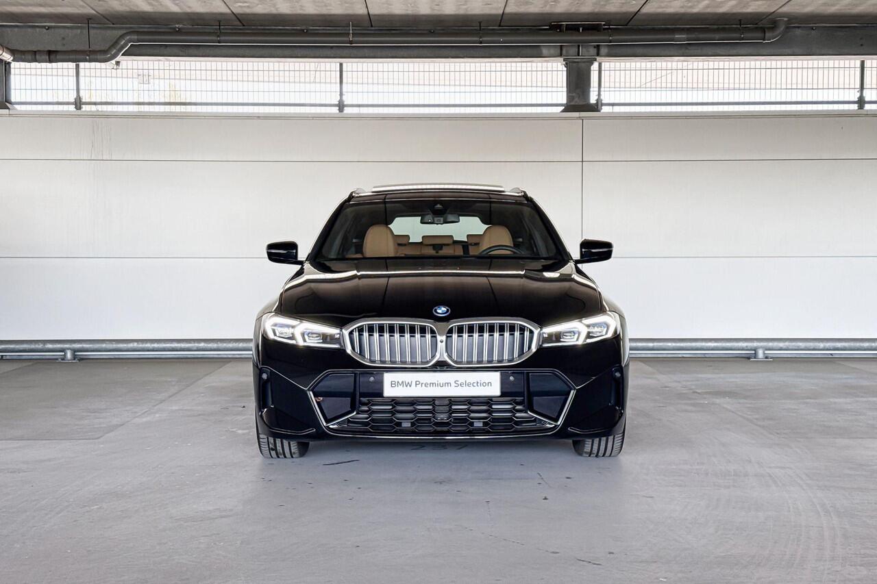 BMW 3-SERIE Touring 330e | Selections