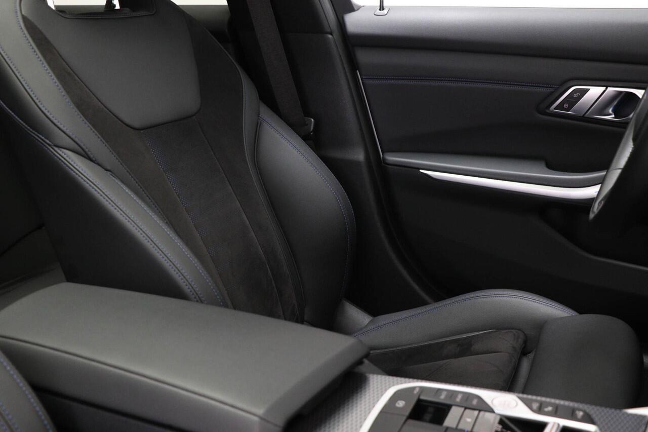 BMW 3-SERIE Touring 320i M-Sport | PANORAMADAK | TREKHAAK | ENTERTAINMENT / COMFORT