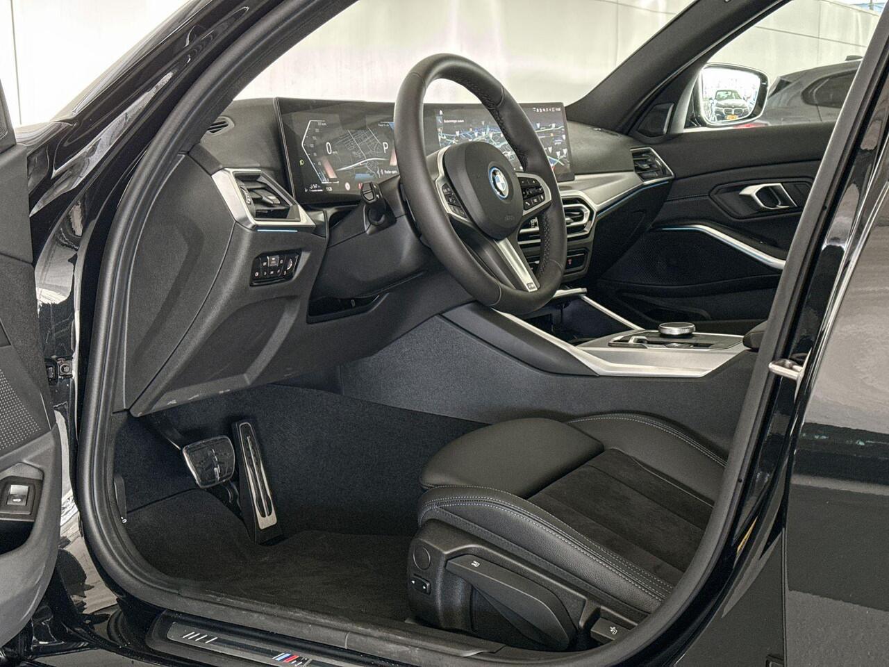 BMW 3-SERIE Sedan 320e | Selections | M Sportpakket | Trekhaak met elektrisch wegklapbare kogel |