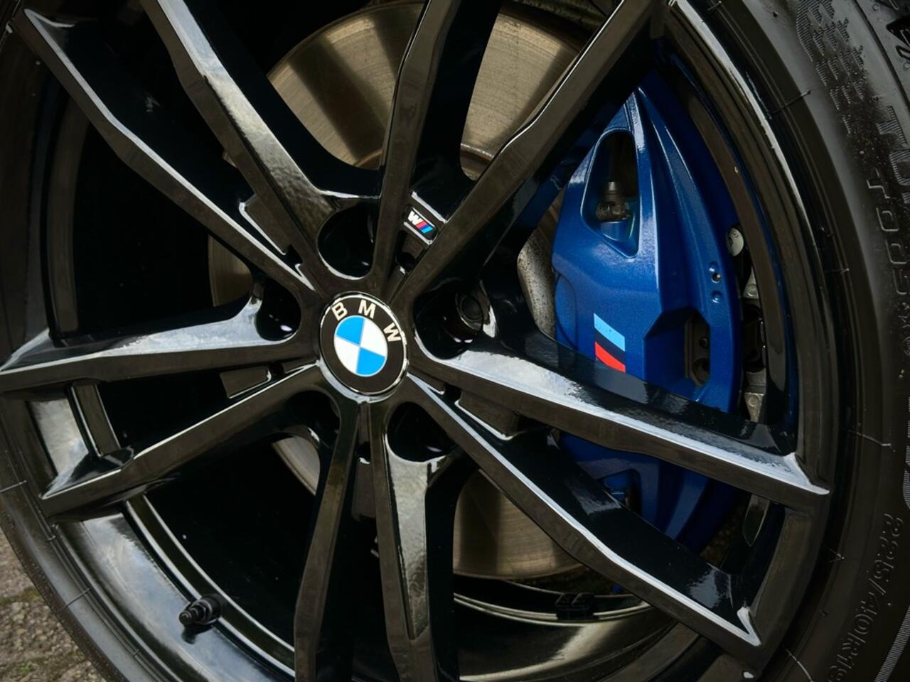 BMW 3-SERIE 330i M-SPORT PANO|HEADUP|BLINDSPOT|HiFi|CAMERA