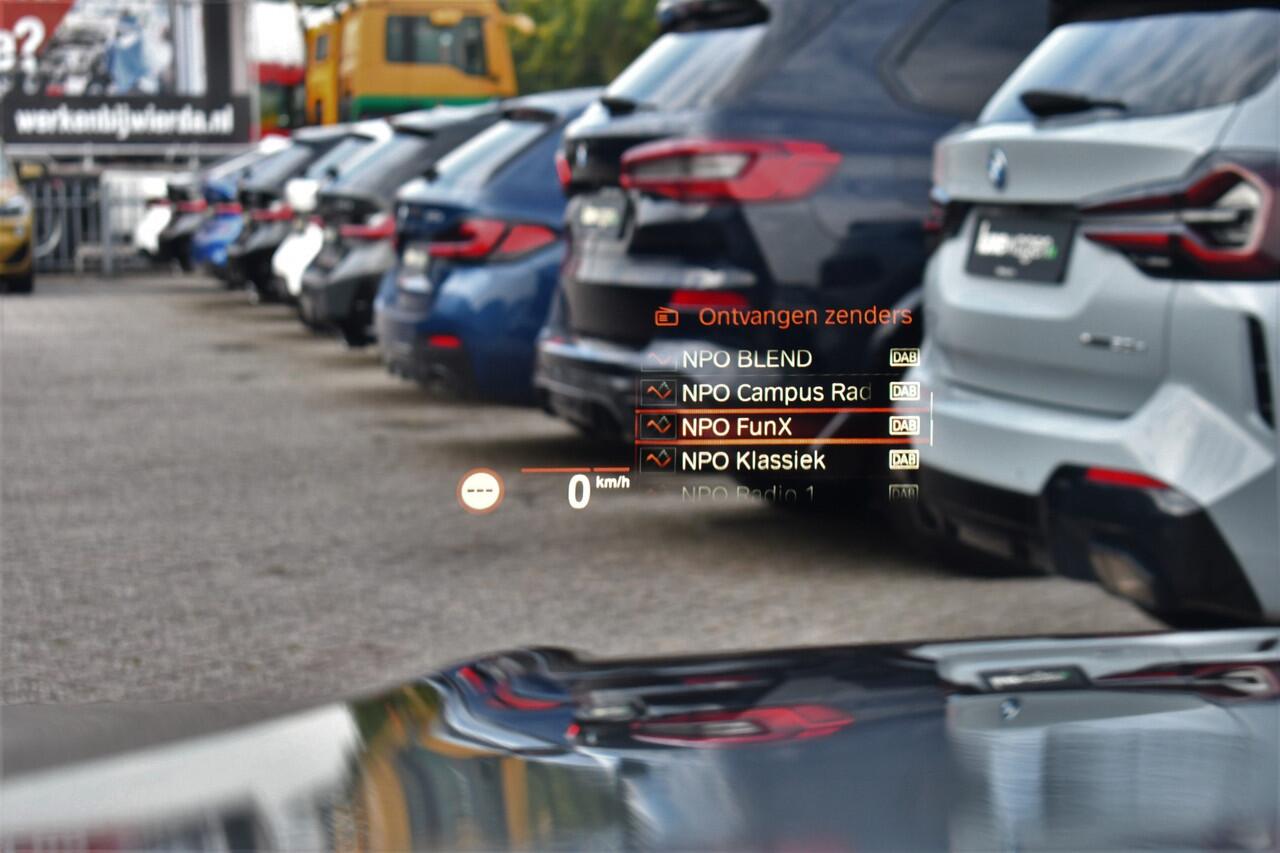 BMW 3-SERIE Touring 330e M-Sport Pano HUD El-zetels laser-LED Camera