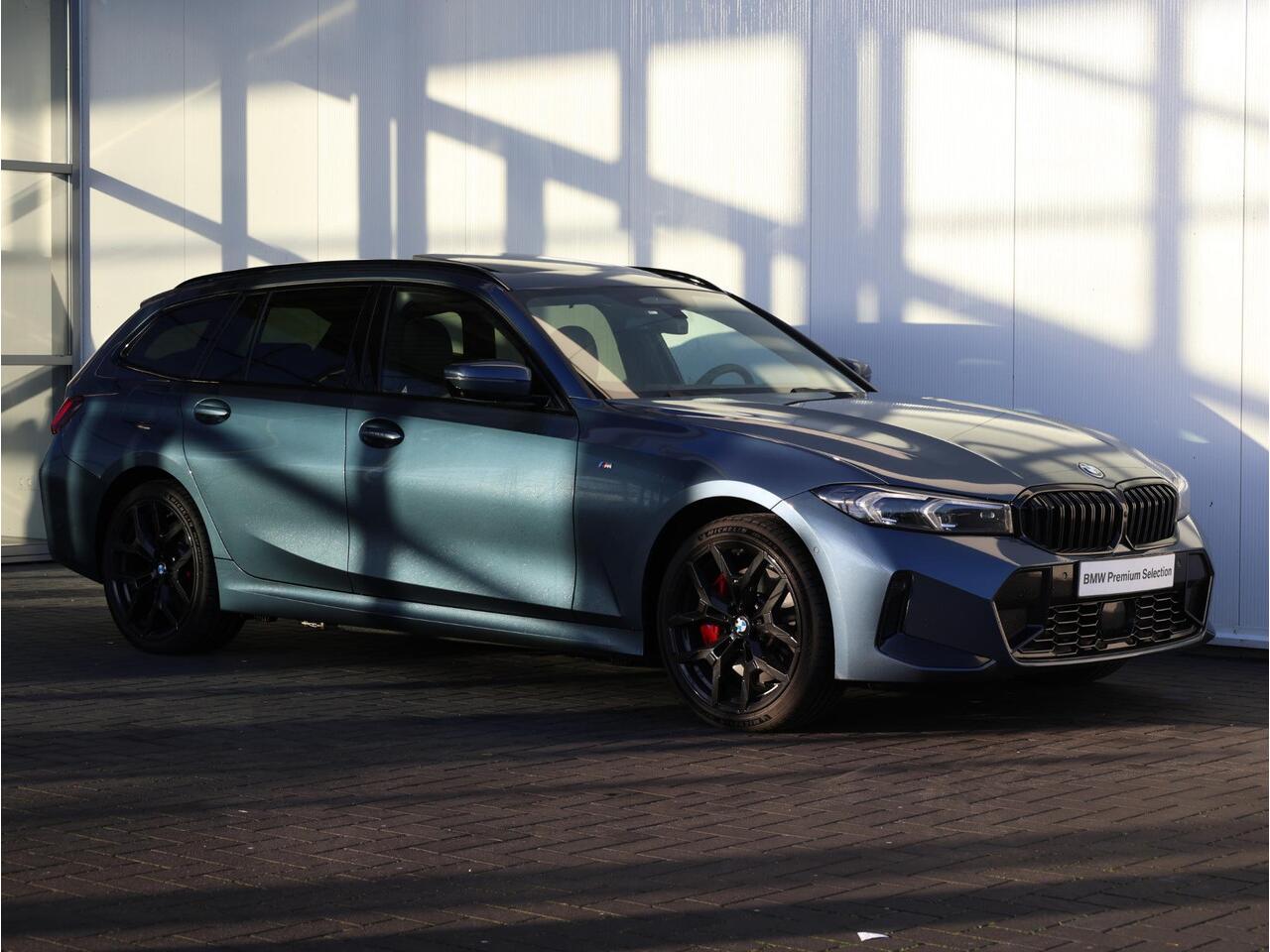 BMW 3-SERIE Touring 330e M Sportpakket Pro/ Stuurwiel Verwarming/ Comfort Access/ Elektrische Trekhaak/ Panoramadak/ Driving Assistant Professional/ Stoelverwarming/ Harman-Kardon