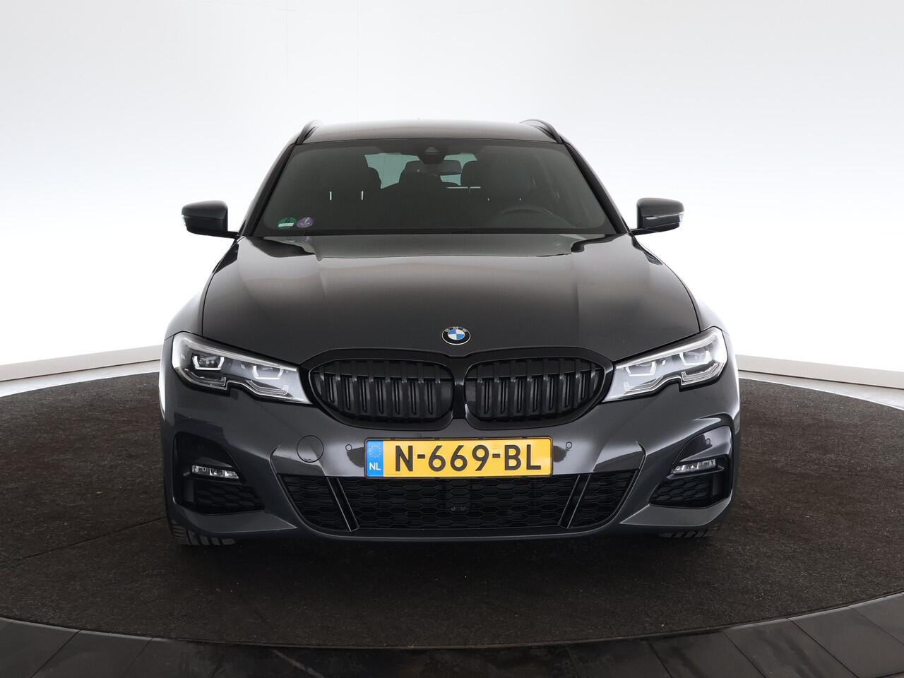 BMW 3-SERIE Touring 318i Business Edition | M Sport | 19'' LMV | shadowline |*