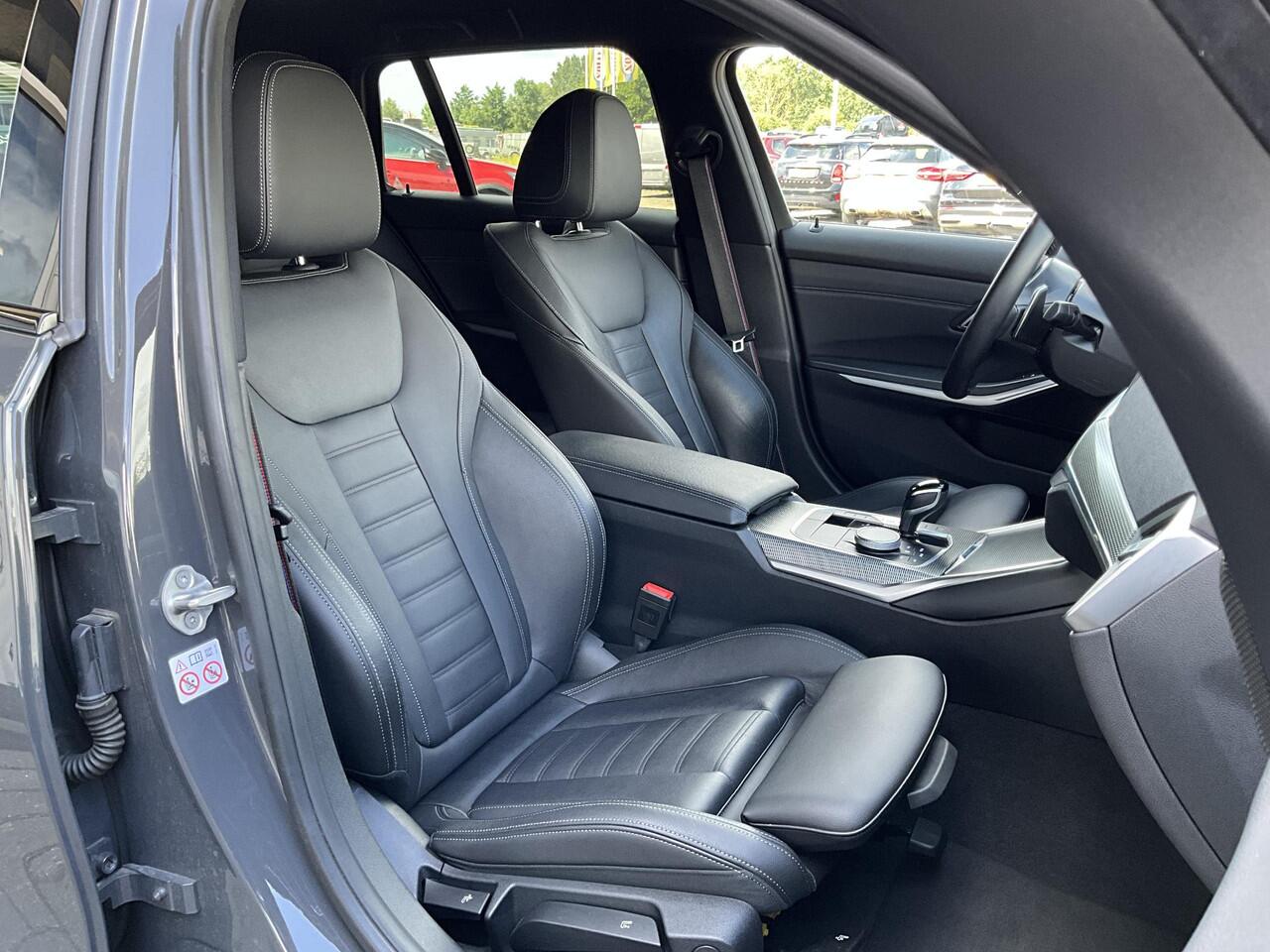 BMW 3-SERIE Touring 318i 2.0 M Sport Individual Dravitgrau 50 Jahre