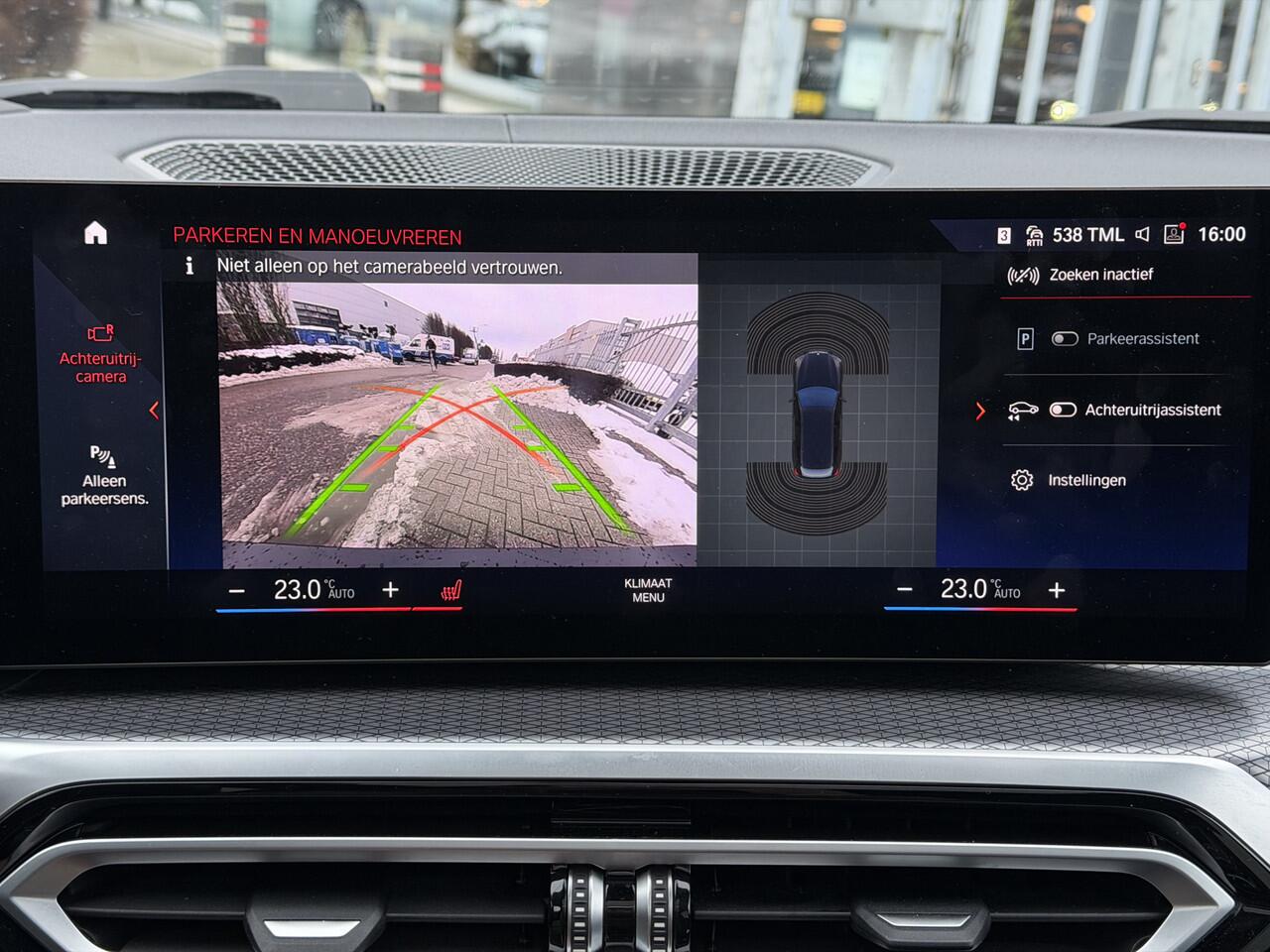 BMW 3-SERIE Touring 330e xDrive M Sport Pano-Dak | Adapt. Cruise | M-Stoelen | HUD | Stoelverw.