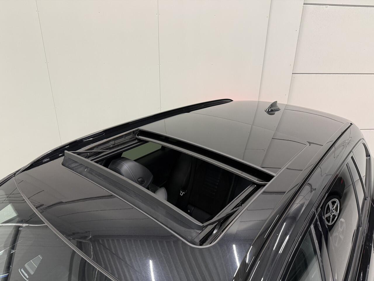 BMW 3-SERIE Touring 330e xDrive M-Sport PANO/LASER/360CAMERA/ADAPTIVE M-ONDERSTEL/ACC/LEER-ALCANTARA/19"BREEDSET/KEYLESS/SHADOW-LINE/NET OH BEURT GEHAD BIJ BMW DEALER