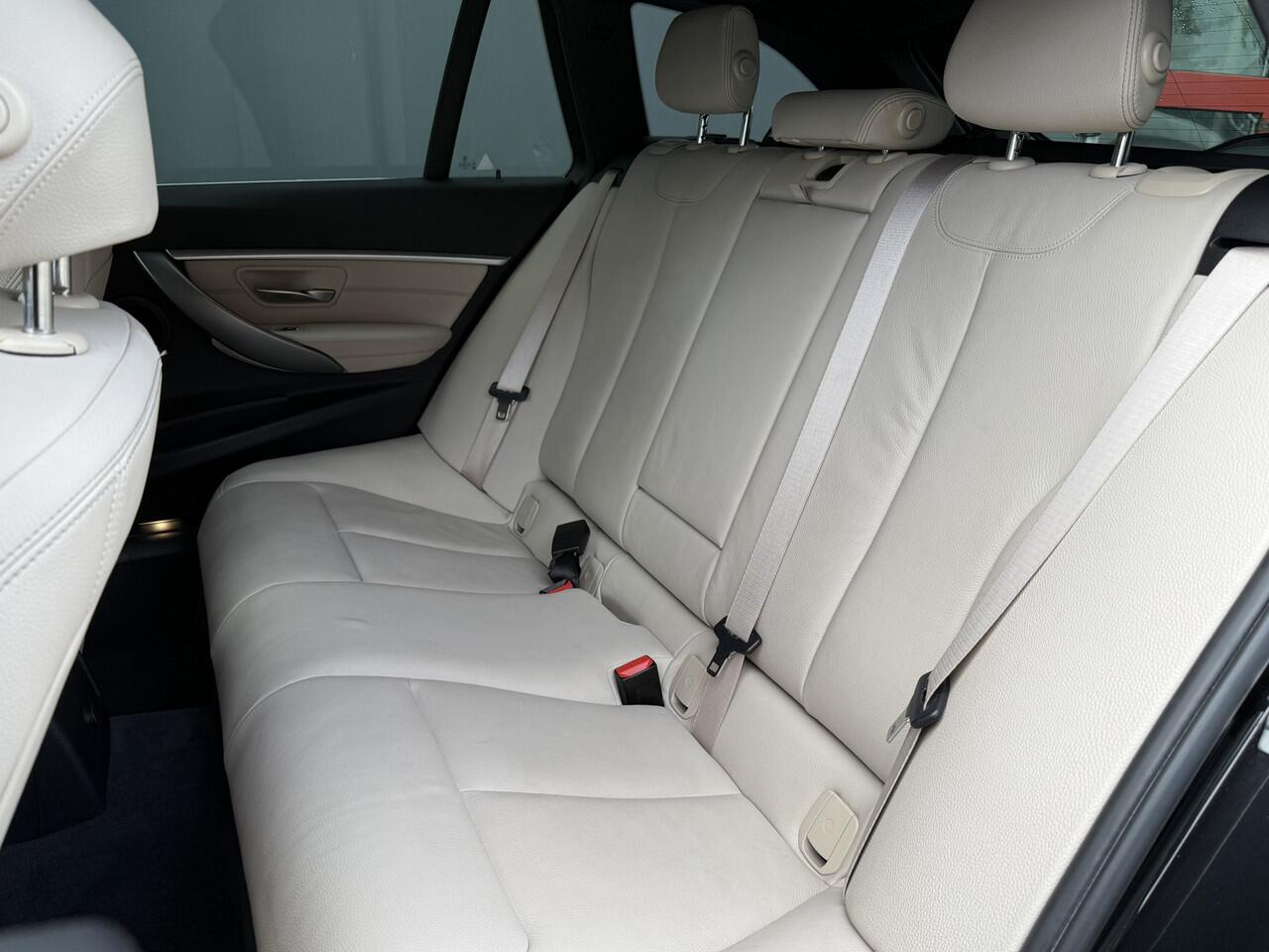 BMW 3-SERIE Touring BWJ 2020 318i 136 PK M Sport Corporate Lease STOELVERW. | FULL LED | LEER | DAB | CAMERA | NAVI | CLIMA | CRUISE | LMV | PDC