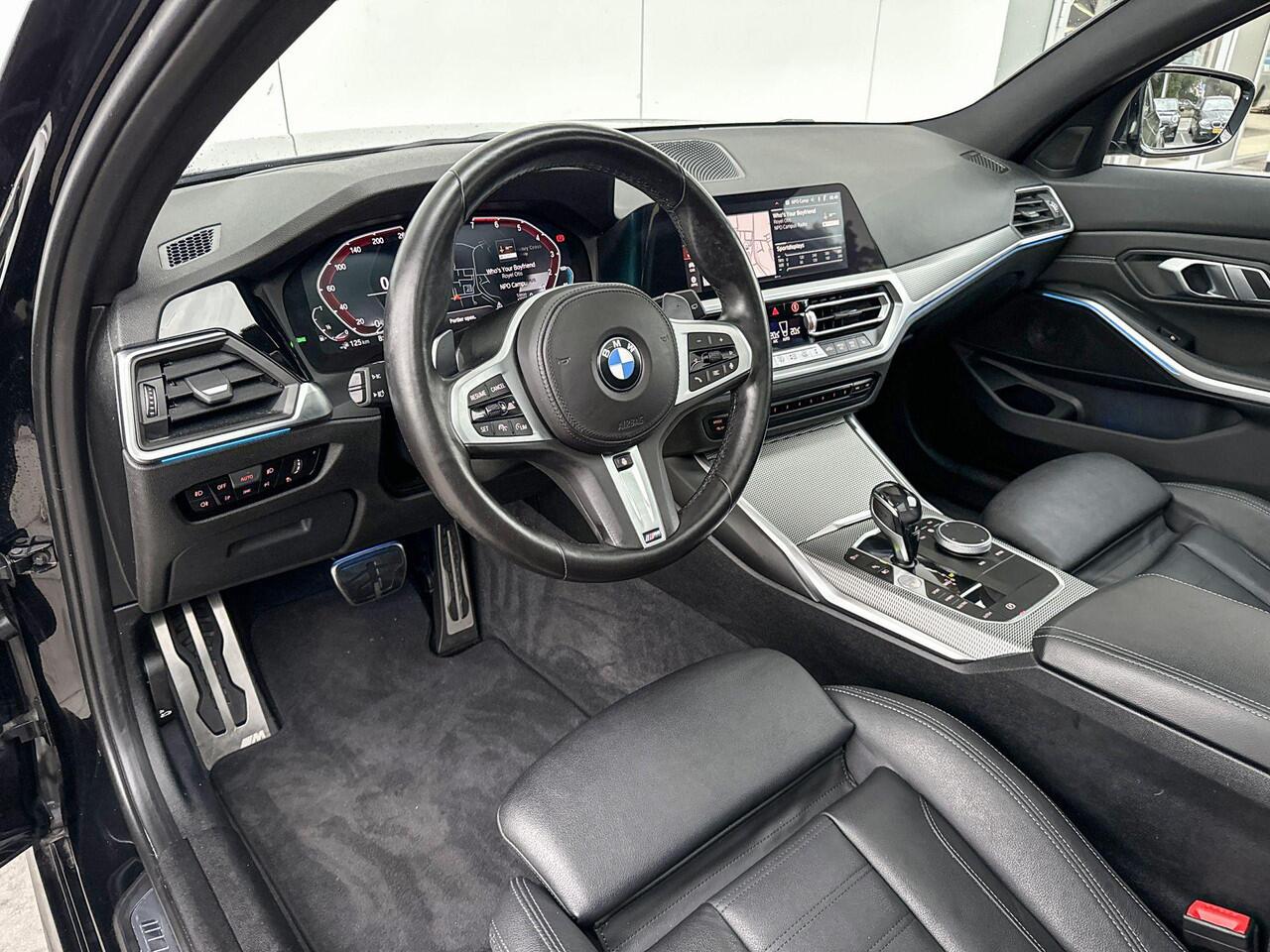 BMW 3-SERIE Touring 320e High Executive M-Sport 19 Inch / Stuur & Stoelverwarming / Electrische Zwenkhaak / Glazen Schuifdak / Laser Light / Hifi / Head Up Display / Active Cruis Control