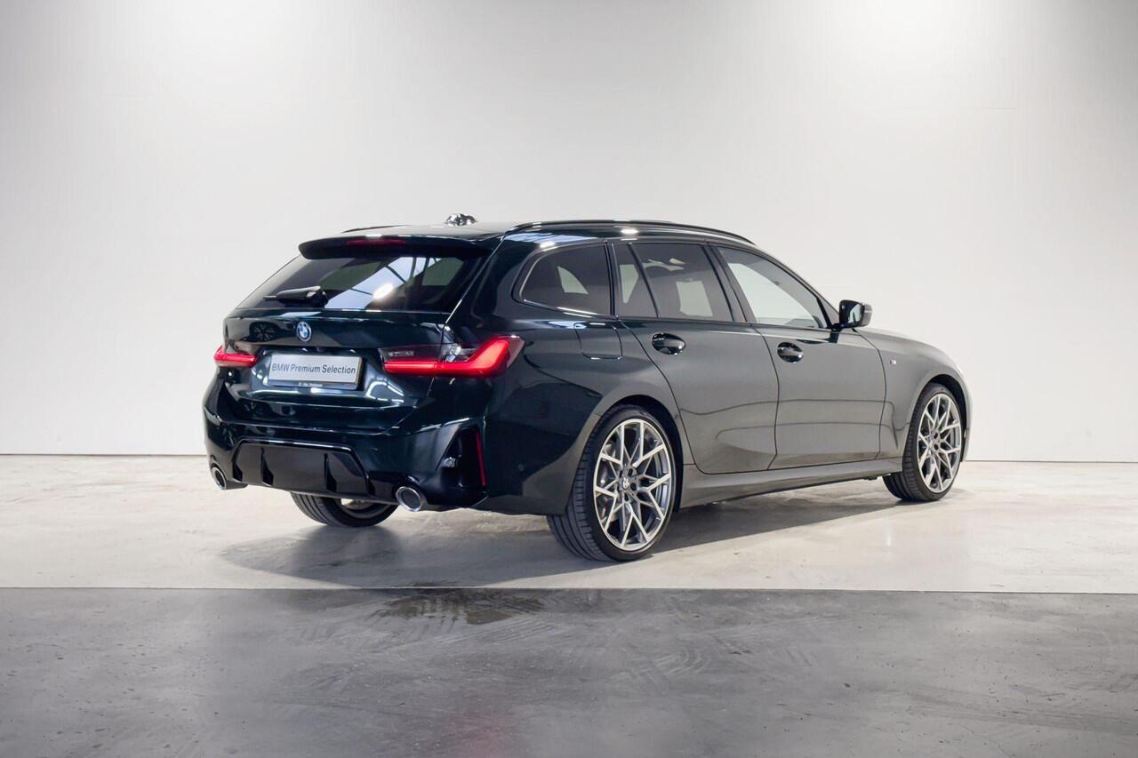 BMW 3-SERIE Touring 330e Innovation Pack M Sport | Individual | panoramadak | M Performance wielen