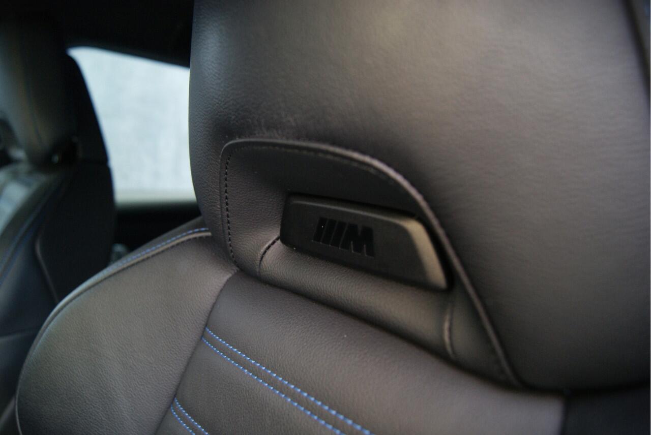 BMW 3-SERIE Touring 330e 292PK xDrive M-Sport M3-Stoel/Memory/Harman-K/Laser/19Inch/Soh97% Aut8