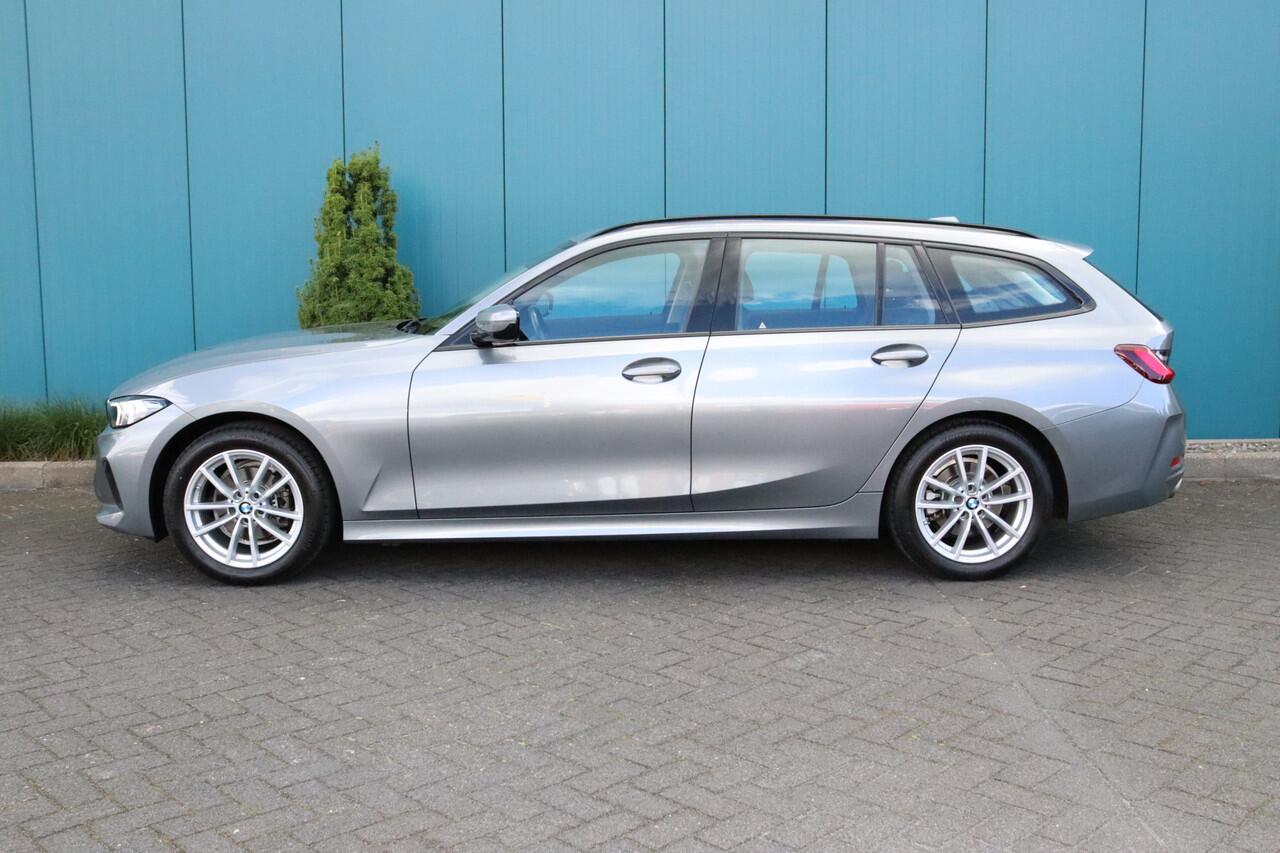BMW 3-SERIE Touring 318i Aut. CARPLAY|ELEK.A.KLEP|NAV|LED|CRUISE|ECC|PDC|LMV Nieuwstaat!! 1'EIG