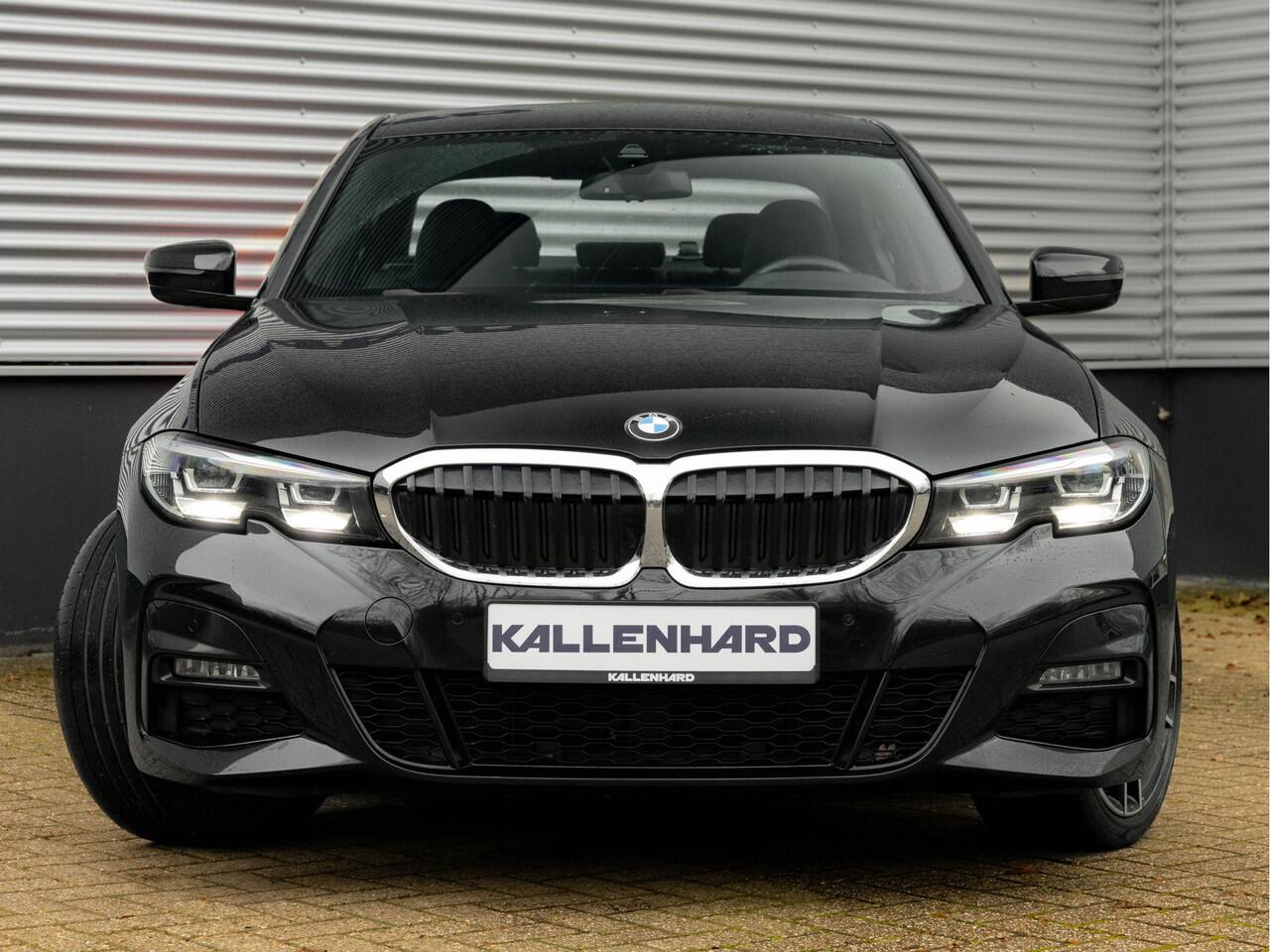 BMW 3-SERIE 330e M-Sport - Harman Kardon - Trekhaak - DAB - Camera