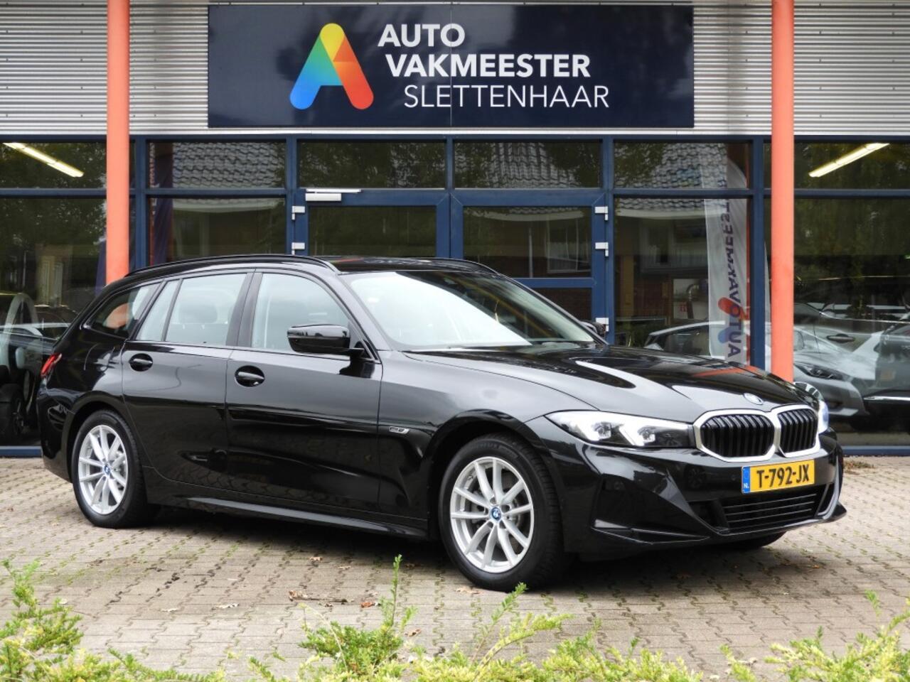 BMW 3-SERIE 320E PLUG-IN HYBRID WIDESCREEN NIEUW MODEL