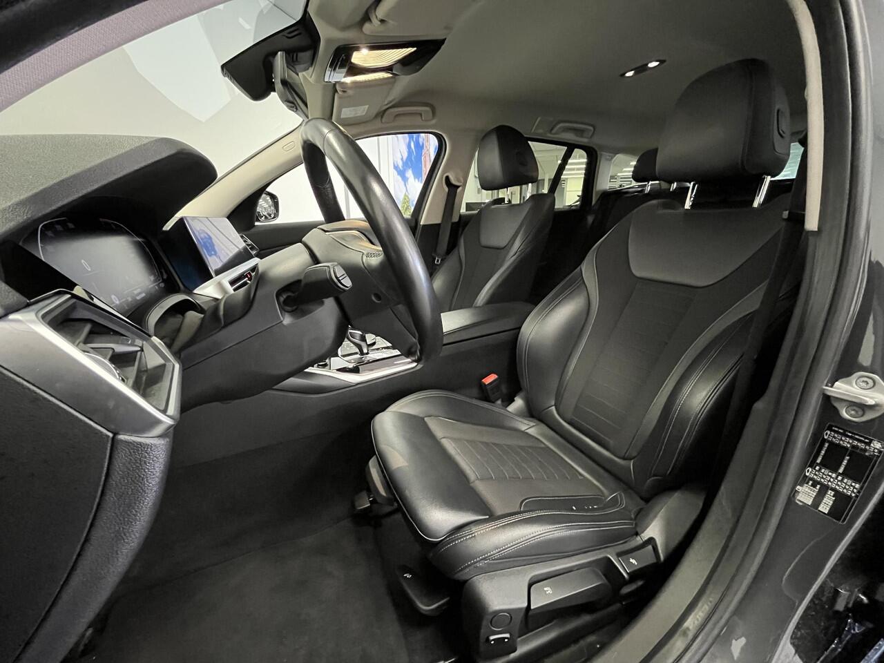 BMW 3-SERIE Touring 320i Sport Line Executive | ORG.NL | LEDER | CARPLAY |