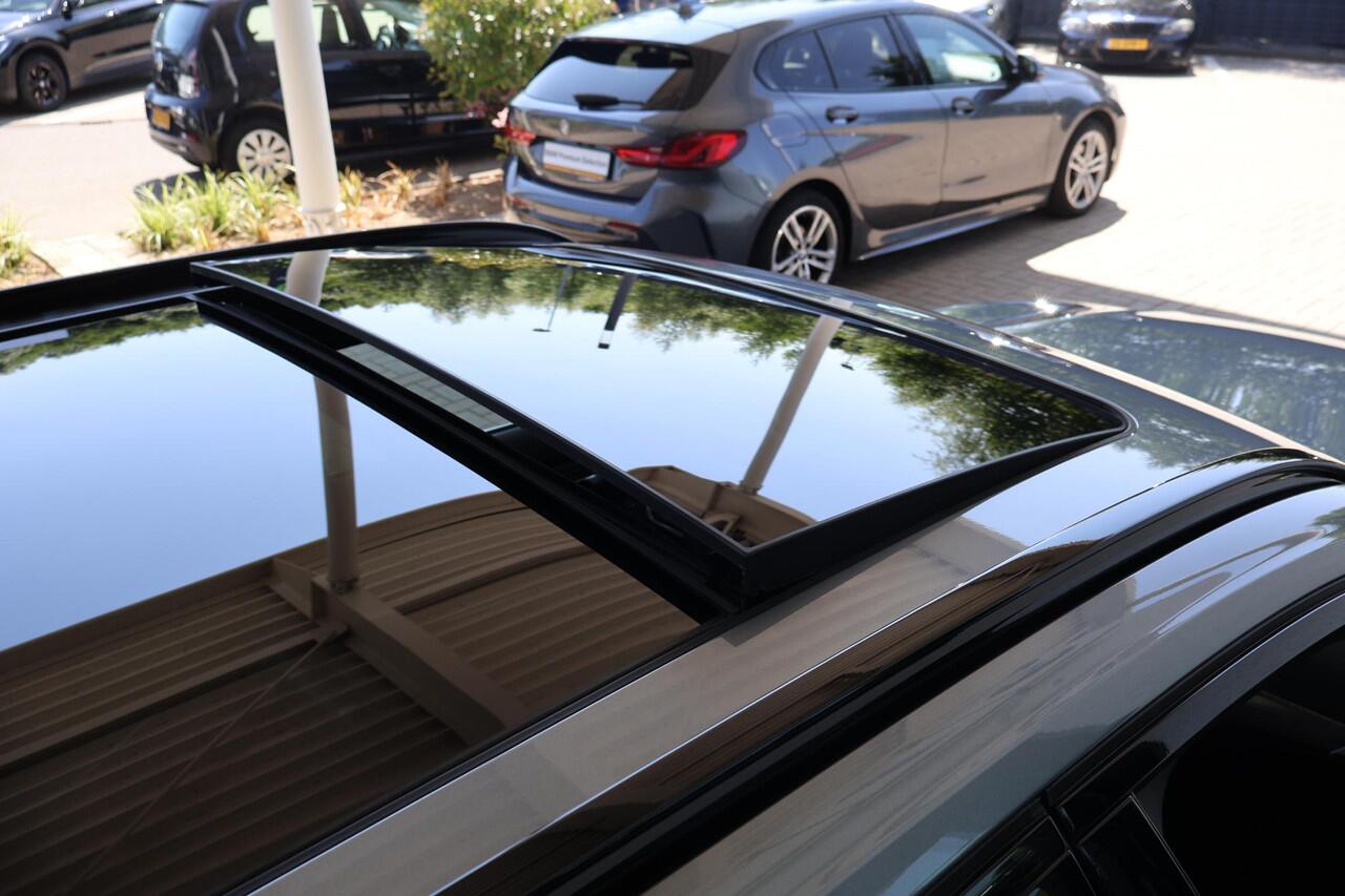 BMW 3-SERIE Touring 330e | M Sportpakket | Innovation Pack | Comfort Pack | Ekris Selection