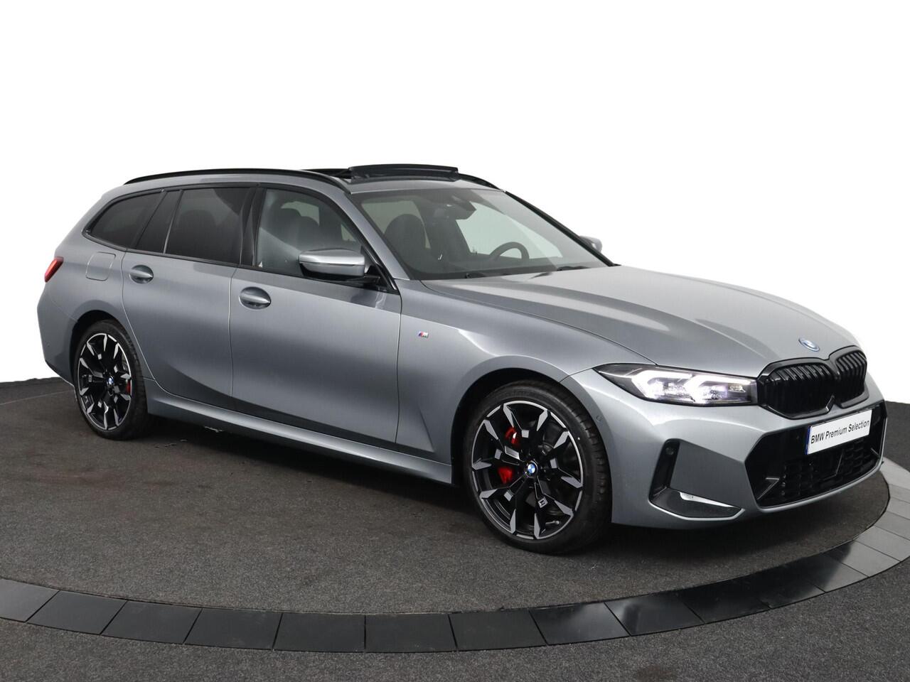 BMW 3-SERIE Touring 330e M Sportpakket Pro | Trekhaak | Panoramadak | Active Cruise Control | Harman Kardon