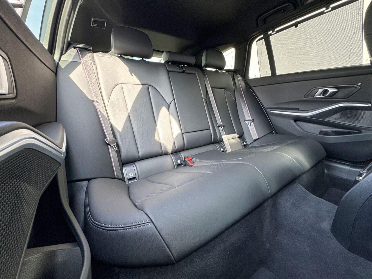 BMW 3-SERIE Touring 330e | Selections | M Sport | HiFi