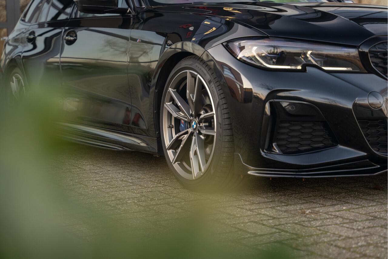 BMW 3-SERIE Touring M340i xDrive, Pure 800, 616 pk, HUD, ACC, Pano, Elektr stoelen