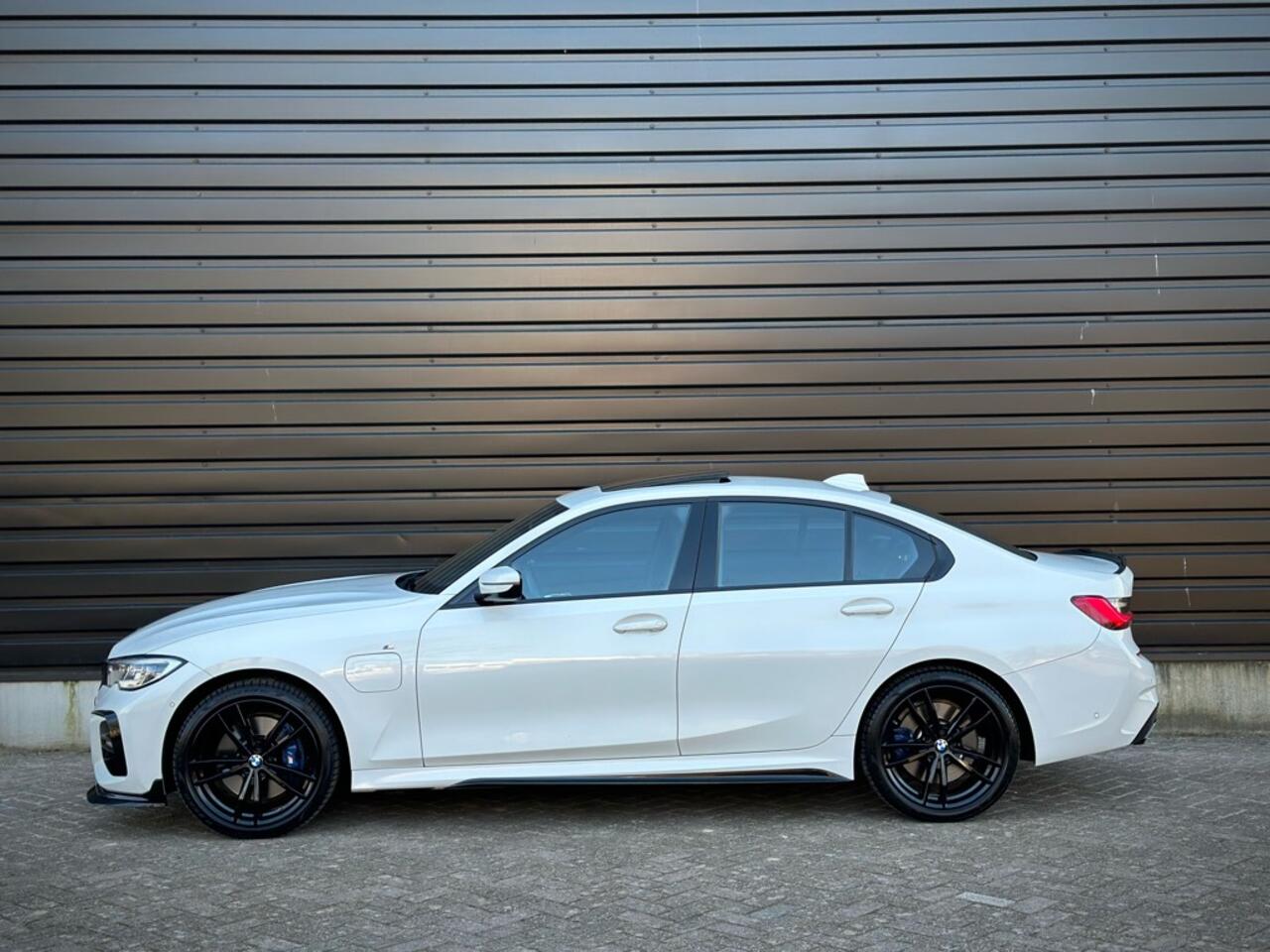 BMW 3-SERIE 330e M340 LASER|DAK|HUD|MEMORY|HK VOL!