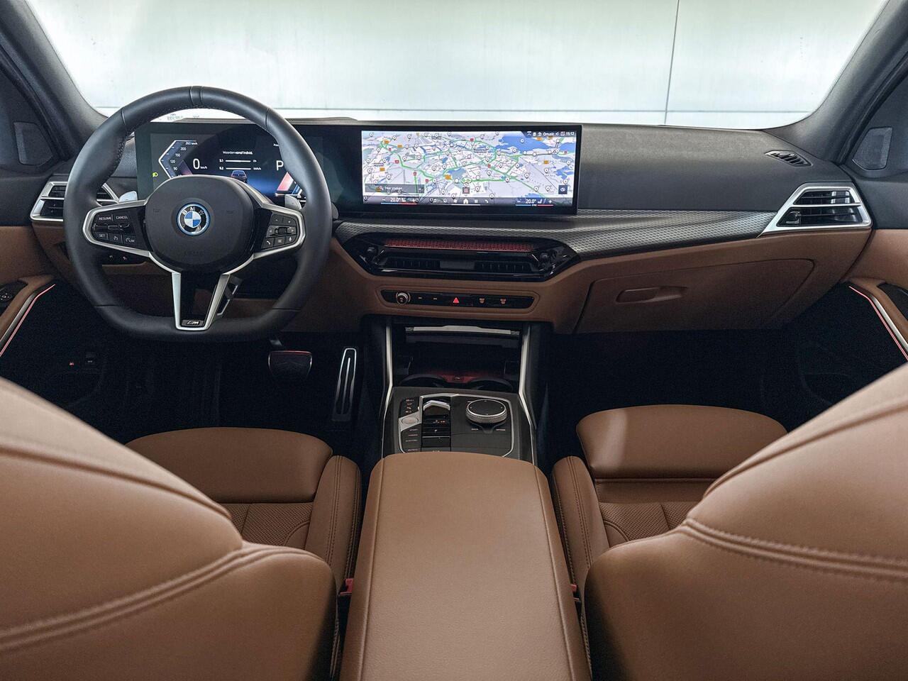 BMW 3-SERIE Touring 330e | Selections