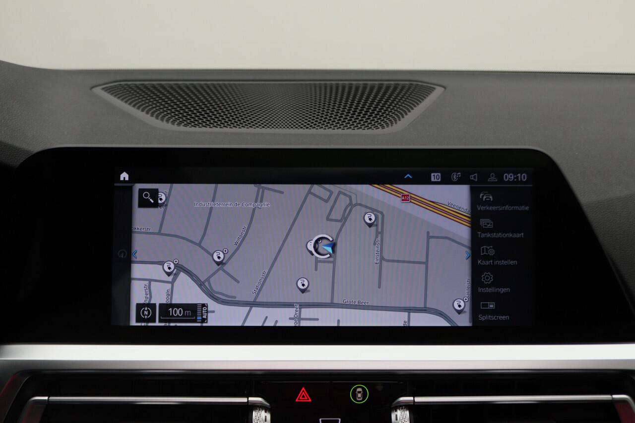 BMW 3-SERIE 320e Business Edition Plus M Sport Laser LED, Leer, Schuif-/kanteldak, Apple Carplay, Trekhaak elektr., 19"