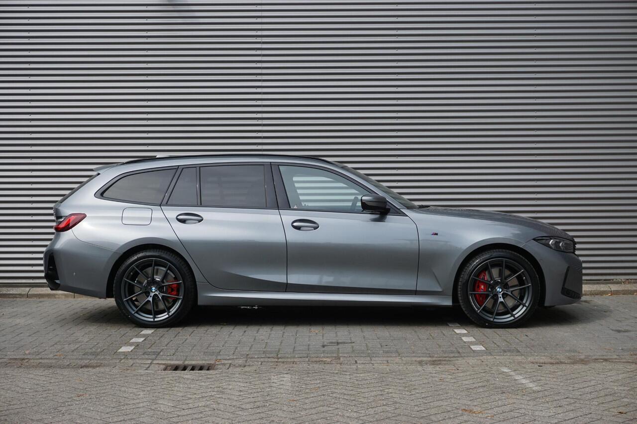 BMW 3-SERIE Touring 330e M Sportpakket Pro | Comfort Pack | HiFi System | Extra getint glas in achterportierruiten en achterruit | Achteruitrijcamera | Ekris Selection