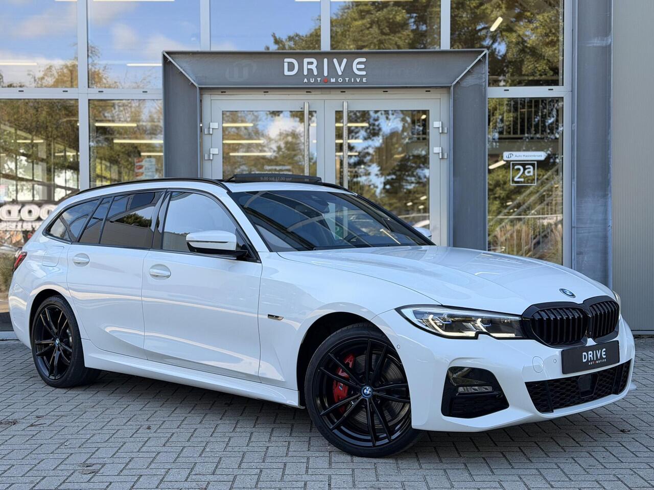 BMW 3-SERIE Touring 320e xDrive High Ex M-Sport|SOH92%|Pano|Laser|M-seats|Memory|CoPilot|HiFi|HUD|Trekhaak