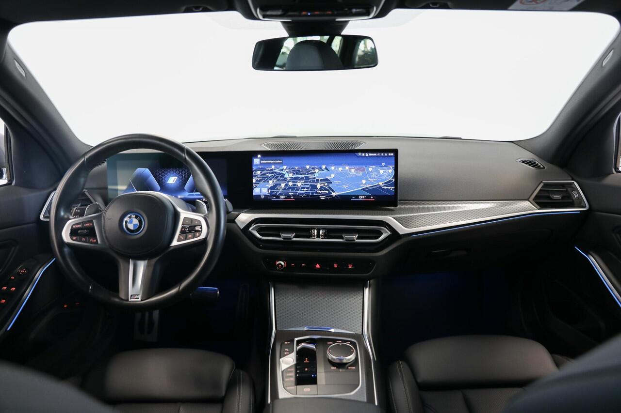 BMW 3-SERIE Touring 320e | Facelift | M-Sport | Widescreen | LCI