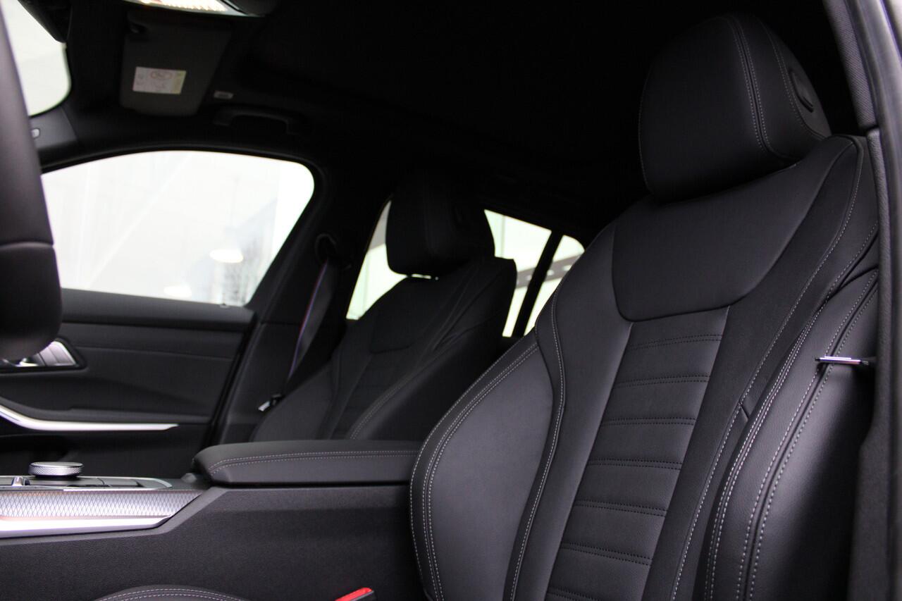BMW 3-SERIE Touring 330e High Executive M Sport Automaat / Panoramadak / Trekhaak / Adaptieve LED / Sportstoelen / Comfort Access / Parking Assistant Plus / Stuurverwarming